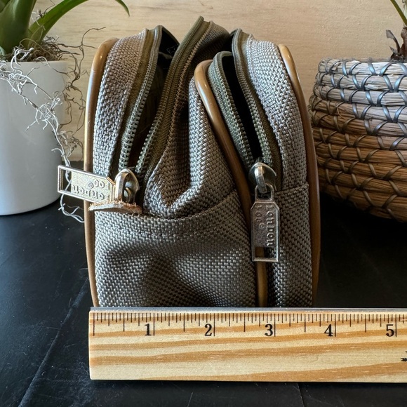 LONDON FOG Men’s Dusty Sage Grey Toiletry Travel Bag w/ Brown Piping - Picture 13 of 14